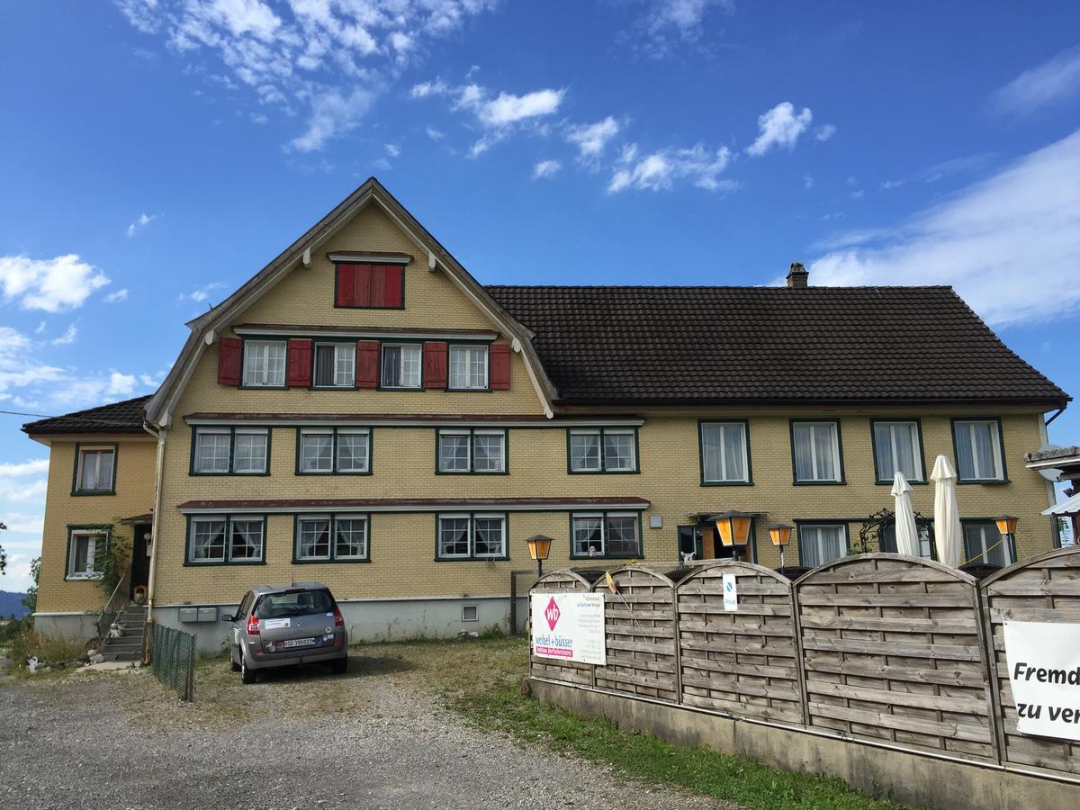 Bed and Breakfast Wohlfuehloase Fuer Mensch Und Hund Uzwil Екстер'єр фото